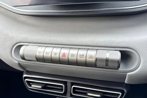 DG25PWY BYD Dolphin Surf 43.2kWh Boost Auto 5dr Thumbnail #57