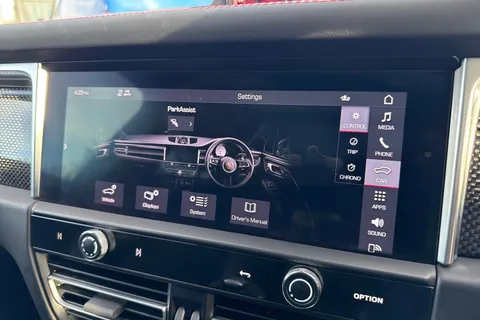 DT73ZFN Porsche Macan 2.9T V6 GTS SUV 5dr Petrol PDK 4WD Euro 6 (s/s) (440 ps) Thumbnail #58