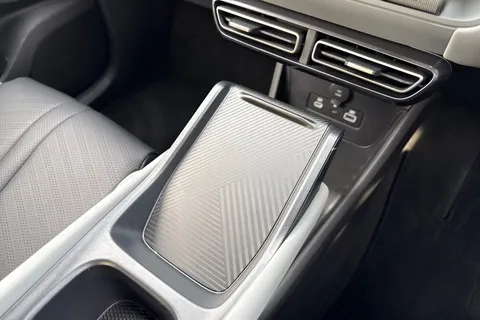 DG25PWY BYD Dolphin Surf 43.2kWh Boost Auto 5dr Thumbnail #59