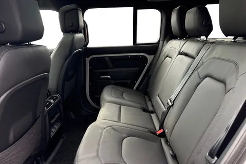  Land Rover Defender 110 3.0 D250 MHEV X-Dynamic HSE Auto 4WD Euro 6 (s/s) 5dr Thumbnail #5