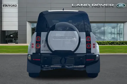  Land Rover Defender 110 3.0 D250 MHEV X-Dynamic HSE Auto 4WD Euro 6 (s/s) 5dr Thumbnail #7