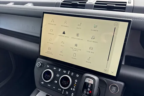  Land Rover Defender 110 3.0 D250 MHEV X-Dynamic HSE Auto 4WD Euro 6 (s/s) 5dr Thumbnail #33