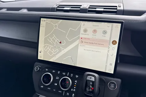  Land Rover Defender 110 3.0 D250 MHEV X-Dynamic HSE Auto 4WD Euro 6 (s/s) 5dr Thumbnail #15