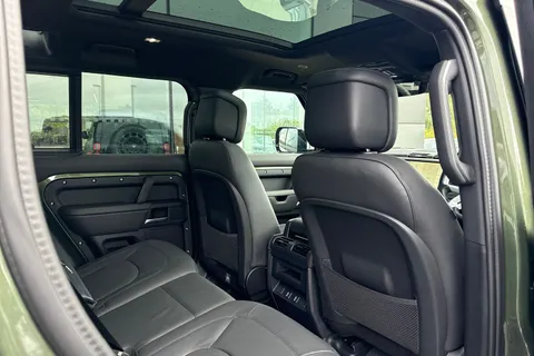  Land Rover Defender 110 3.0 D250 MHEV X-Dynamic HSE Auto 4WD Euro 6 (s/s) 5dr Thumbnail #28