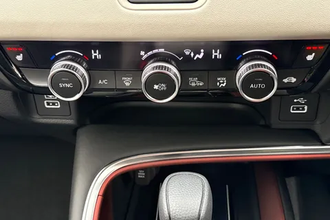 RA74LFN Honda HR-V 1.5 eHEV Advance Style 5dr CVT Thumbnail #22