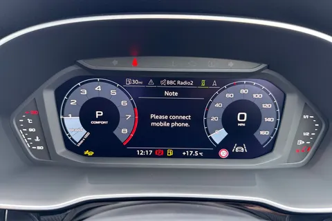 DH25ADX Audi Q3 1.5 TFSI CoD 35 Black Edition S Tronic Euro 6 (s/s) 5dr Thumbnail #30