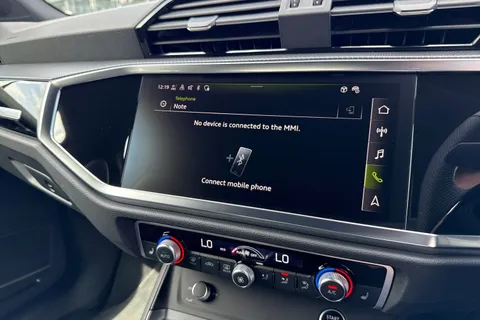 DH25ADX Audi Q3 1.5 TFSI CoD 35 Black Edition S Tronic Euro 6 (s/s) 5dr Thumbnail #41