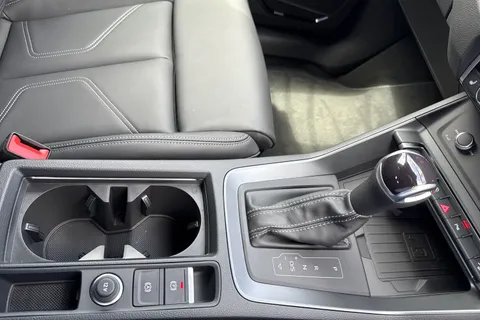 DH25ADX Audi Q3 1.5 TFSI CoD 35 Black Edition S Tronic Euro 6 (s/s) 5dr Thumbnail #52