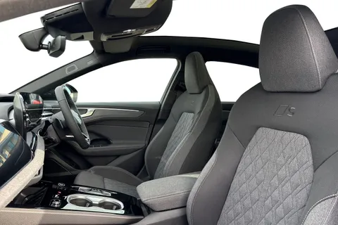  Audi A6 Saloon 2.0 e-hybrid 25.9kWh Edition 1 S Tronic quattro Euro 6 (s/s) 4dr Thumbnail #16