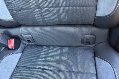 CY25BVX Volkswagen T-Roc 2.0 TDI 150 EVO R-Line 5dr DSG ⭐18' Nevada Alloys⭐ Thumbnail #35