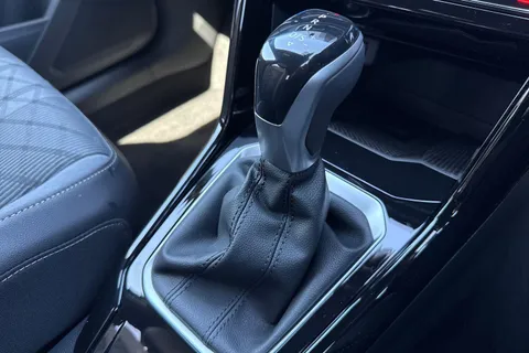 CY25BVX Volkswagen T-Roc 2.0 TDI 150 EVO R-Line 5dr DSG ⭐18' Nevada Alloys⭐ Thumbnail #79