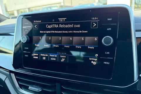 CY25BVX Volkswagen T-Roc 2.0 TDI 150 EVO R-Line 5dr DSG ⭐18' Nevada Alloys⭐ Thumbnail #107