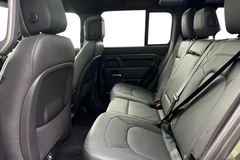  Land Rover Defender 110 3.0 D250 MHEV X-Dynamic HSE Auto 4WD Euro 6 (s/s) 5dr Thumbnail #5