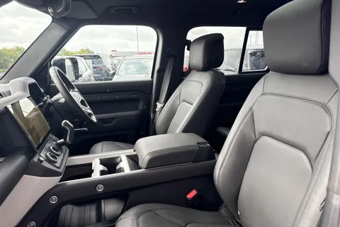  Land Rover Defender 110 3.0 D250 MHEV X-Dynamic HSE Auto 4WD Euro 6 (s/s) 5dr Thumbnail #12