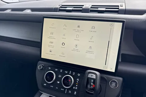  Land Rover Defender 110 3.0 D250 MHEV X-Dynamic HSE Auto 4WD Euro 6 (s/s) 5dr Thumbnail #34