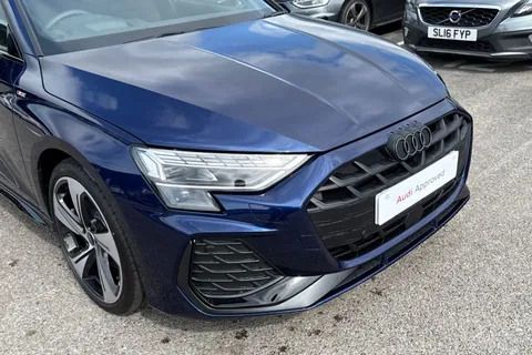 DC25AEV Audi A3 Black Edition 35 TFSI 150 PS S tronic Thumbnail #9