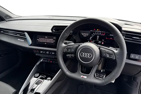 DC25AEV Audi A3 Black Edition 35 TFSI 150 PS S tronic Thumbnail #18