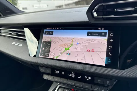 DC25AEV Audi A3 Black Edition 35 TFSI 150 PS S tronic Thumbnail #39