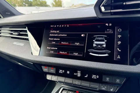 DC25AEV Audi A3 Black Edition 35 TFSI 150 PS S tronic Thumbnail #44