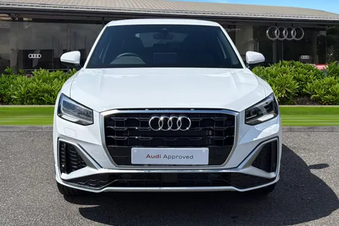 DE25KYO Audi Q2 S line 30 TFSI  116 PS 6-speed Thumbnail #6