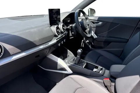 DE25KYO Audi Q2 S line 30 TFSI  116 PS 6-speed Thumbnail #15