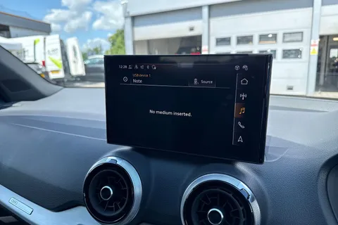 DE25KYO Audi Q2 S line 30 TFSI  116 PS 6-speed Thumbnail #34