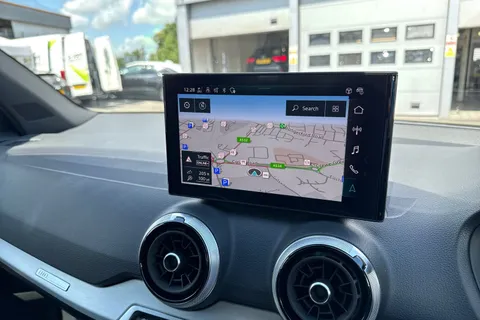 DE25KYO Audi Q2 S line 30 TFSI  116 PS 6-speed Thumbnail #37