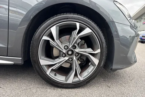 BT23ZWZ Audi A3 1.5 TFSI 35 S line S Tronic Euro 6 (s/s) 4dr Thumbnail #7