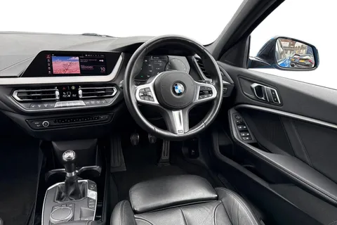 NL70DXS BMW 1 Series 1.5 118i M Sport Euro 6 (s/s) 5dr Thumbnail #14