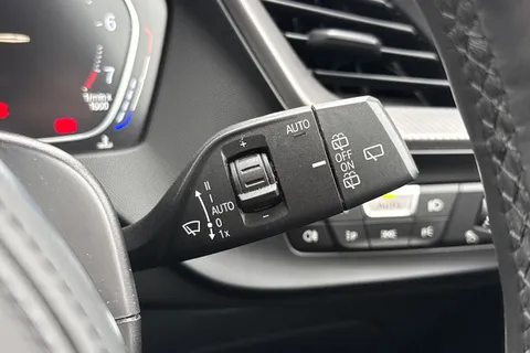 NL70DXS BMW 1 Series 1.5 118i M Sport Euro 6 (s/s) 5dr Thumbnail #29