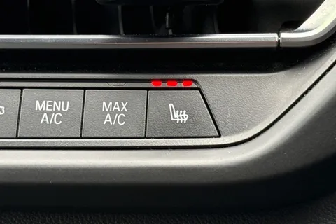 NL70DXS BMW 1 Series 1.5 118i M Sport Euro 6 (s/s) 5dr Thumbnail #41