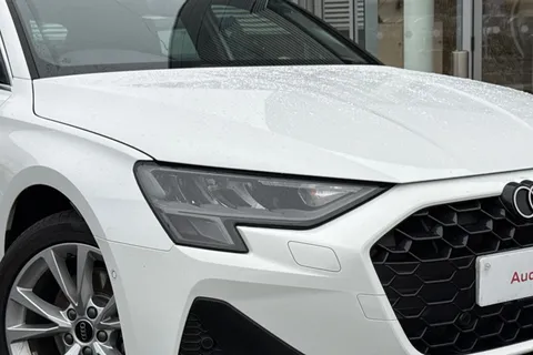 PY25EAJ Audi A3 Sport 40 TFSI e  204 PS S tronic Thumbnail #9