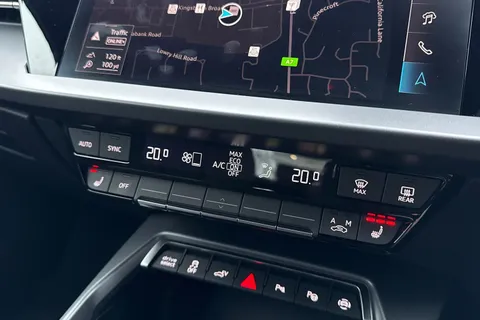 PY25EAJ Audi A3 Sport 40 TFSI e  204 PS S tronic Thumbnail #22