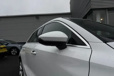 PY25EAJ Audi A3 Sport 40 TFSI e  204 PS S tronic Thumbnail #26