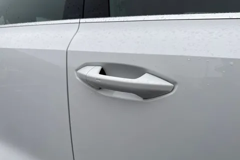 PY25EAJ Audi A3 Sport 40 TFSI e  204 PS S tronic Thumbnail #27