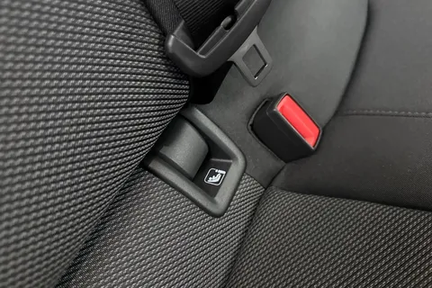 PY25EAJ Audi A3 Sport 40 TFSI e  204 PS S tronic Thumbnail #37