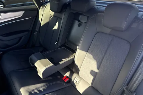 PX75KKD Audi A7 2.0 TFSIe 50 S line Sportback S Tronic quattro Euro 6 (s/s) 5dr 17.9kWh Thumbnail #19