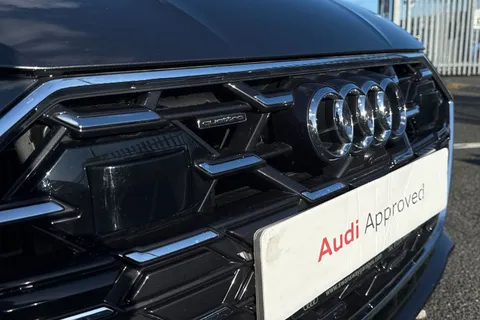 PX75KKD Audi A7 2.0 TFSIe 50 S line Sportback S Tronic quattro Euro 6 (s/s) 5dr 17.9kWh Thumbnail #27