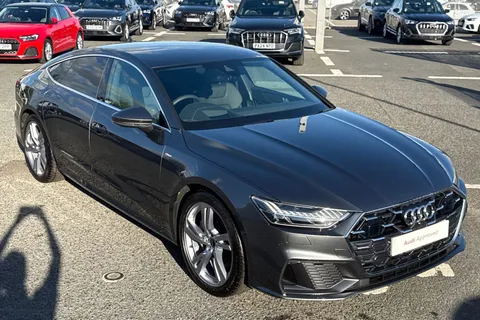 PX75KKD Audi A7 2.0 TFSIe 50 S line Sportback S Tronic quattro Euro 6 (s/s) 5dr 17.9kWh Thumbnail #35