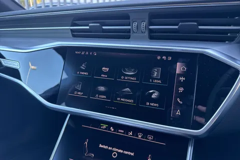 PX75KKD Audi A7 2.0 TFSIe 50 S line Sportback S Tronic quattro Euro 6 (s/s) 5dr 17.9kWh Thumbnail #49