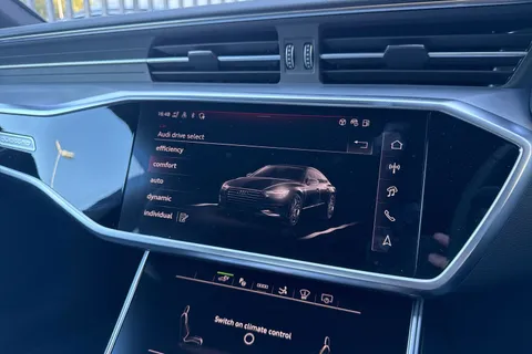 PX75KKD Audi A7 2.0 TFSIe 50 S line Sportback S Tronic quattro Euro 6 (s/s) 5dr 17.9kWh Thumbnail #56