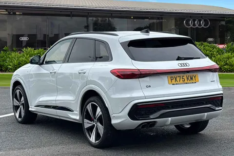 PX75KMY Audi Q5 SUV Edition 1 TDI quattro 204 PS S tronic Thumbnail #3