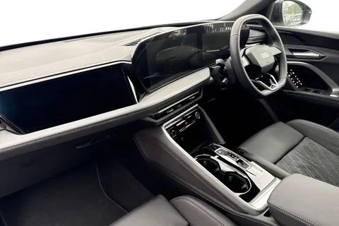 PX75KMY Audi Q5 SUV Edition 1 TDI quattro 204 PS S tronic Thumbnail #16