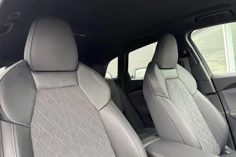 PX75KMY Audi Q5 SUV Edition 1 TDI quattro 204 PS S tronic Thumbnail #25