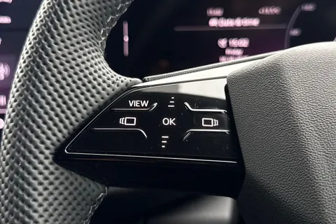 PX75KMY Audi Q5 SUV Edition 1 TDI quattro 204 PS S tronic Thumbnail #42