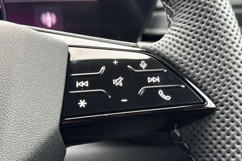 PX75KMY Audi Q5 SUV Edition 1 TDI quattro 204 PS S tronic Thumbnail #43