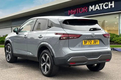 BF72JBY Nissan Qashqai 1.3 DIG-T MHEV N-Connecta XTRON Euro 6 (s/s) 5dr Thumbnail #3