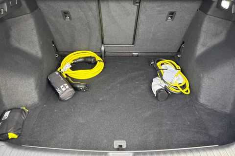 KO74FLL Audi Q4 e-tron Q4 Black Edition 45 e-tron kW Thumbnail #7