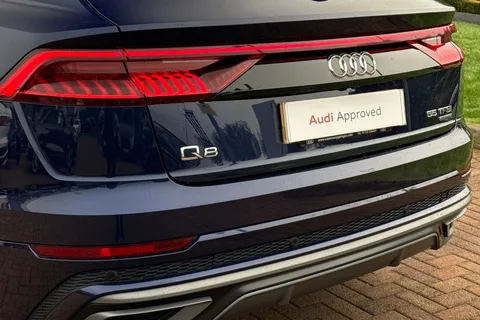 DX72WWS Audi Q8 S line 55 TFSI quattro 340 PS tiptronic Thumbnail #8
