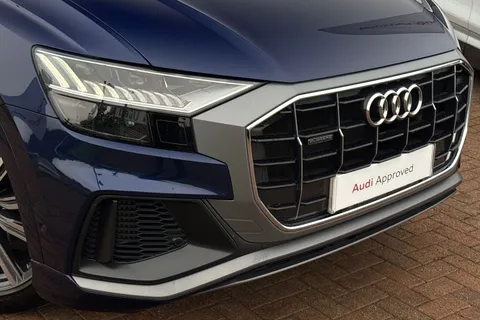 DX72WWS Audi Q8 S line 55 TFSI quattro 340 PS tiptronic Thumbnail #9